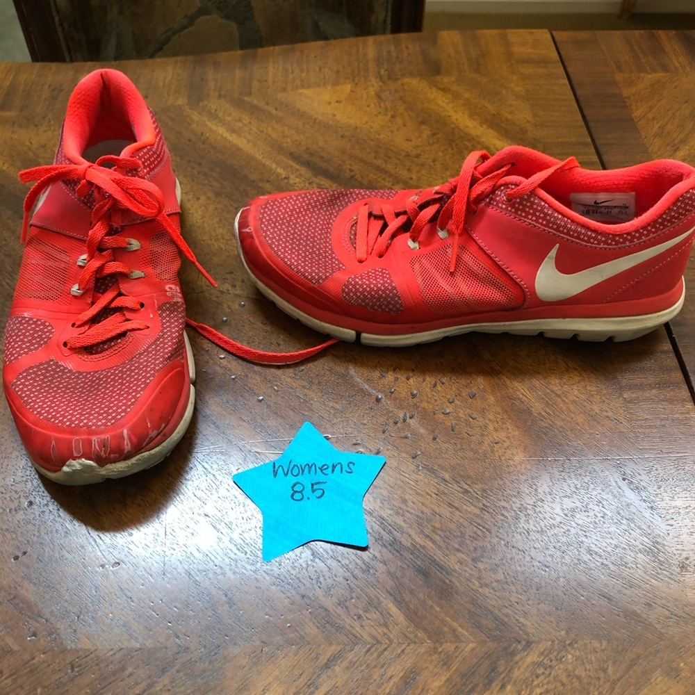 Nike shoes
